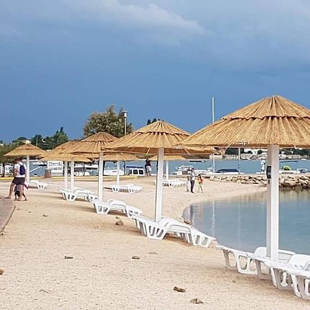 Abc Apartmani Vrsi Kültér fotó